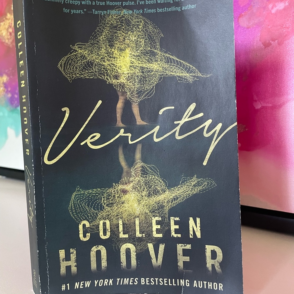 ‘Verity’ by Colleen Hoover